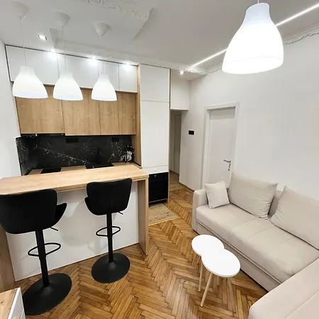 Central Elegance 贝尔格莱德 外观 照片